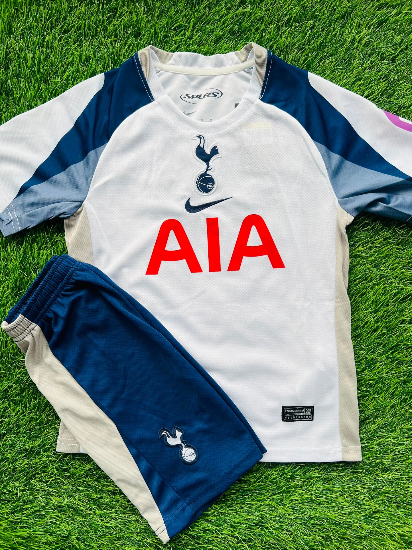 Conjunto Tottenham Hotspur 25/26 - Niños