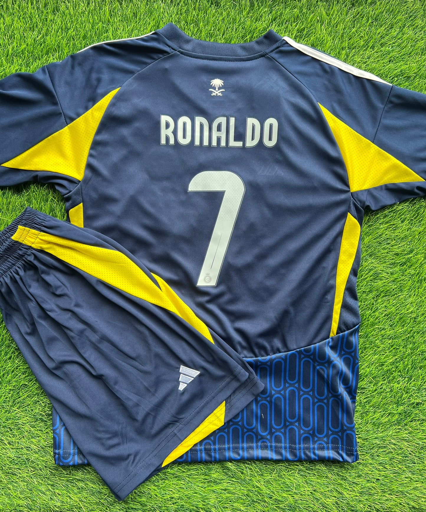 Conjunto Al Nassr 2025 - Visita - Niños - Oferta