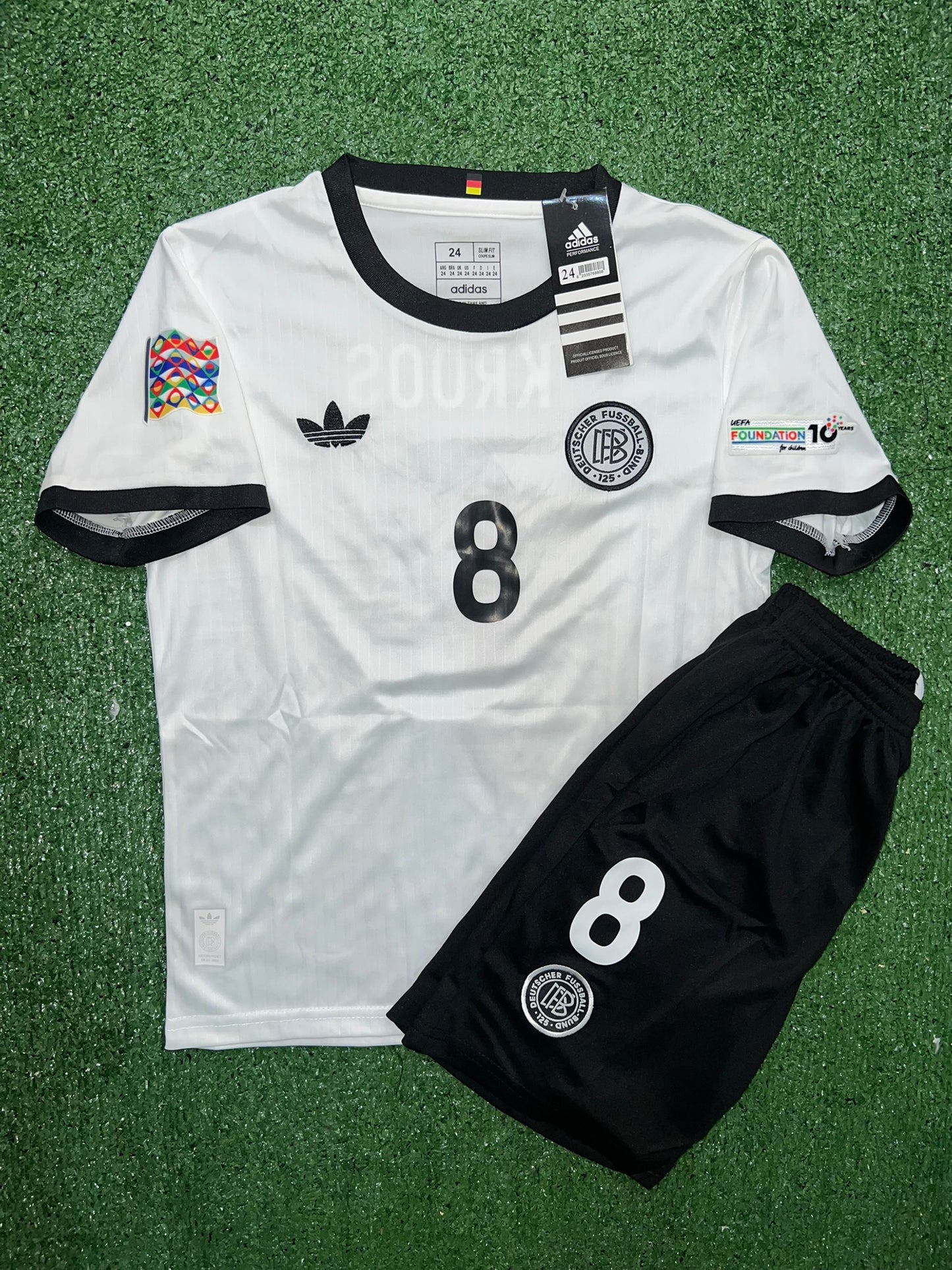 Conjunto Alemania 2025 - Niños - Oferta
