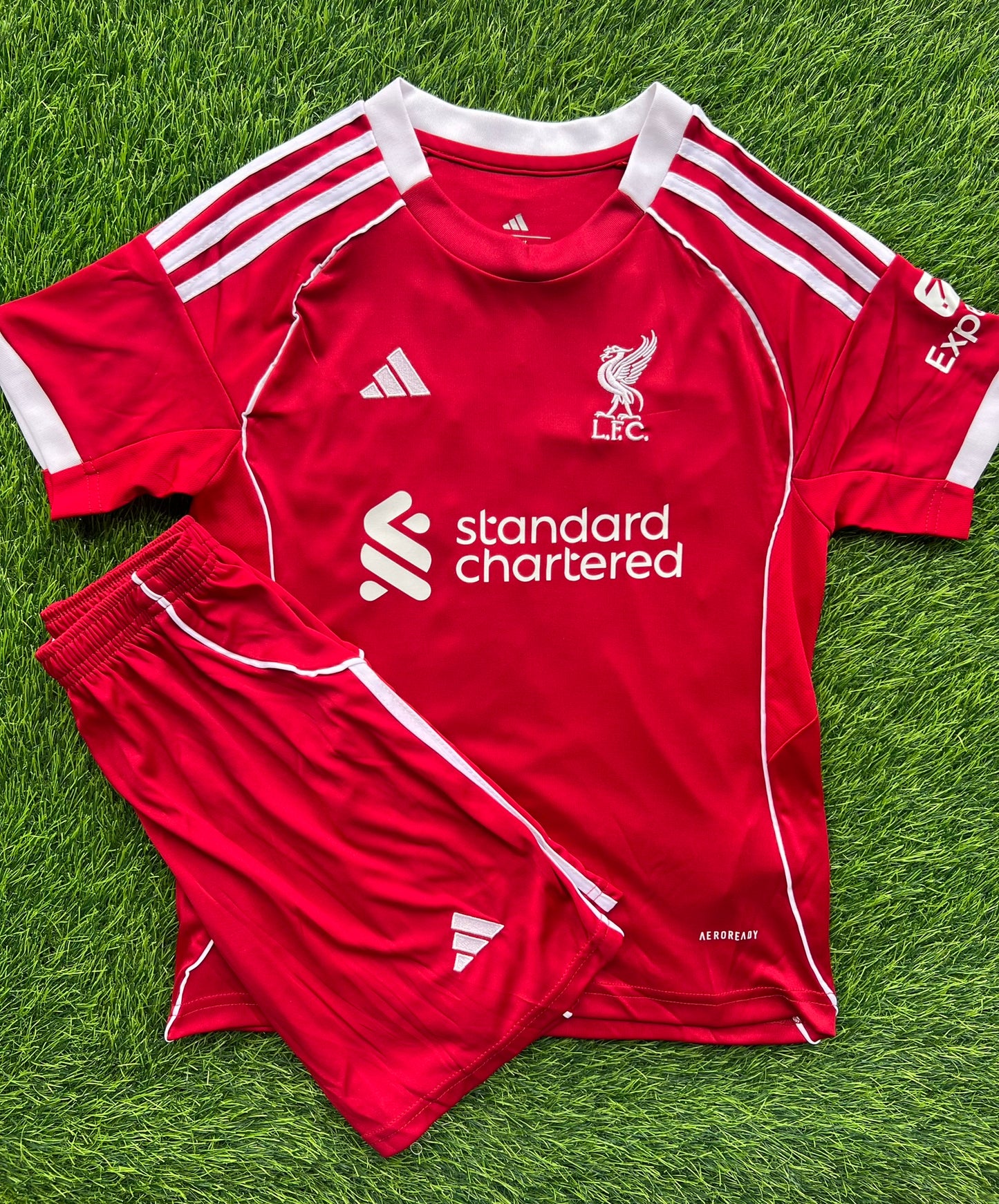 Conjunto Liverpool 25/26 - Niños