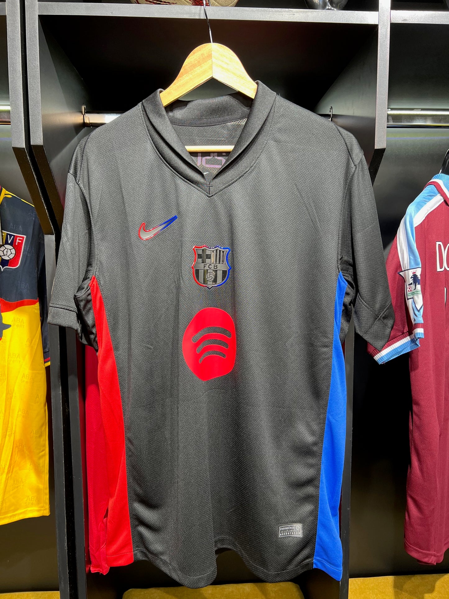 CAMISETA FC Barcelona 24/25 - Visita