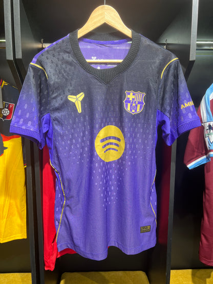 CAMISETA FC Barcelona 26/27 - Visita - Kobe