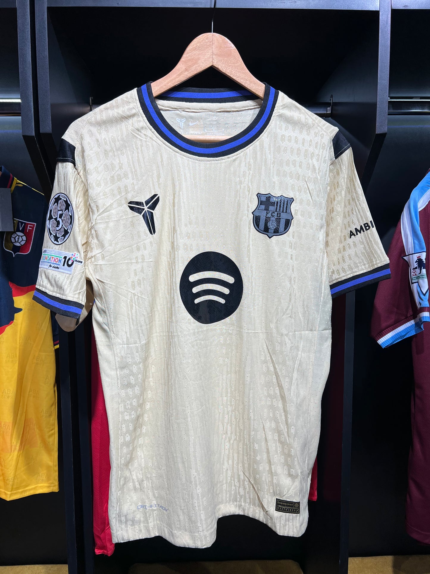 CAMISETA FC Barcelona 25/26 - Visita