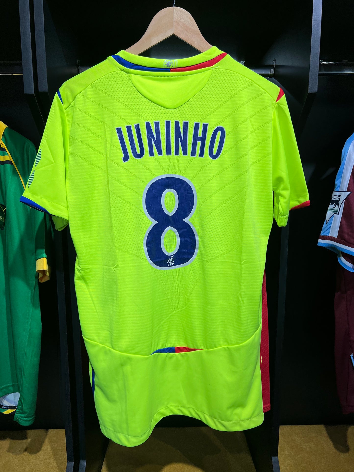 CAMISETA Lyon 08/09 - Visita - Juninho