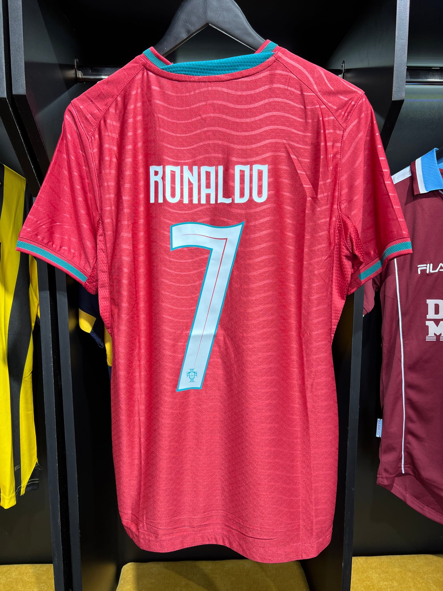 CAMISETA Portugal 2026 - Local