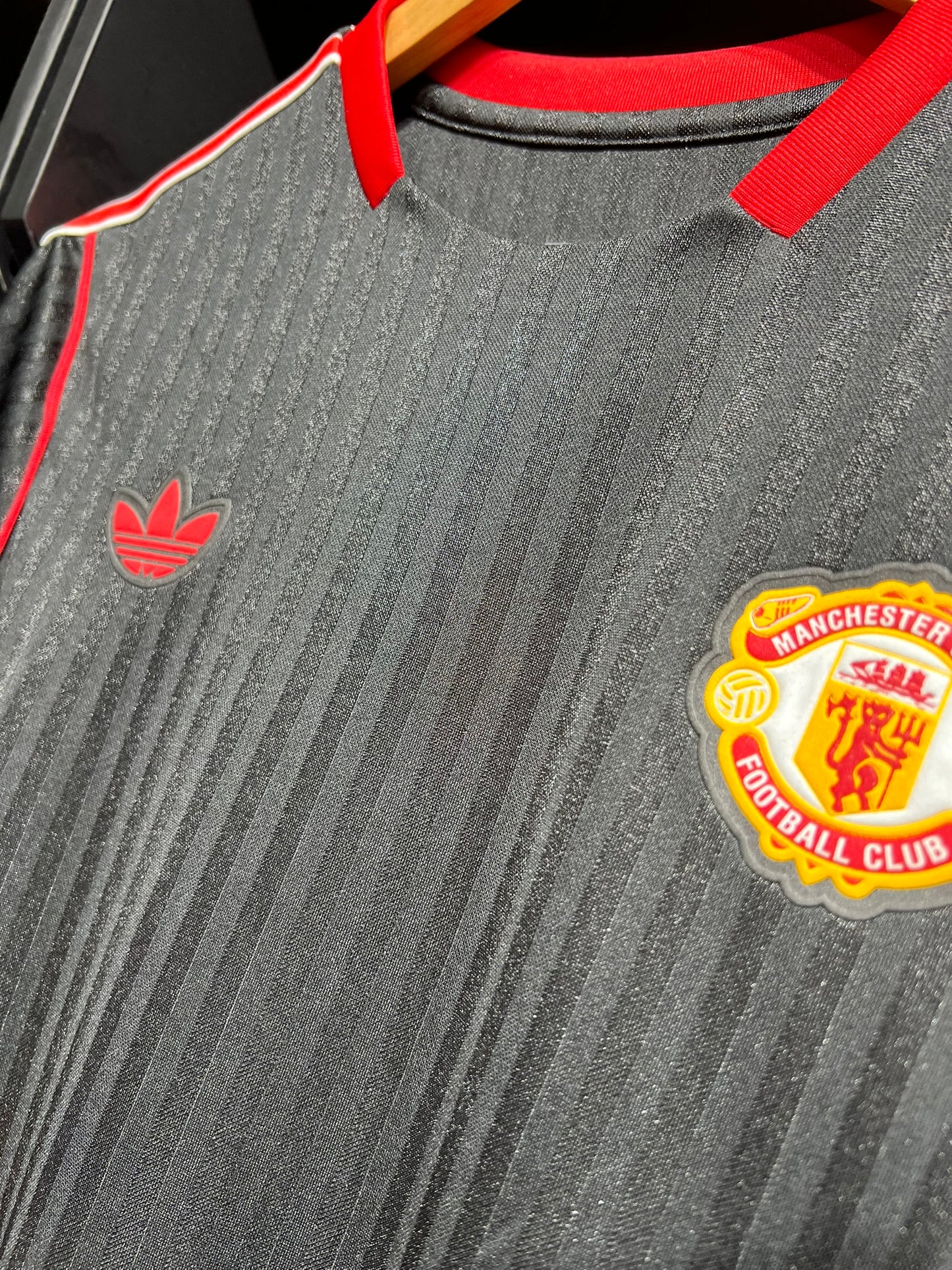 CAMISETA Manchester United 25/26 - Presentaciòn