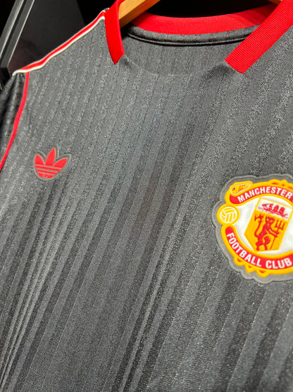 CAMISETA Manchester United 25/26 - Presentaciòn