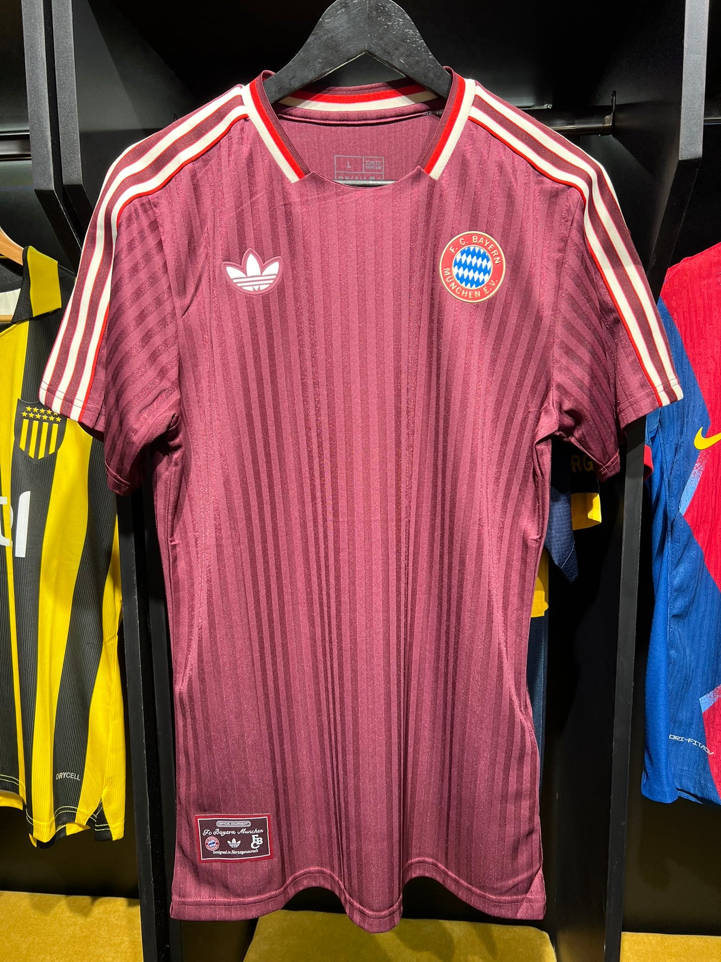 CAMISETA Bayern Munich 2026 - Presentaciòn