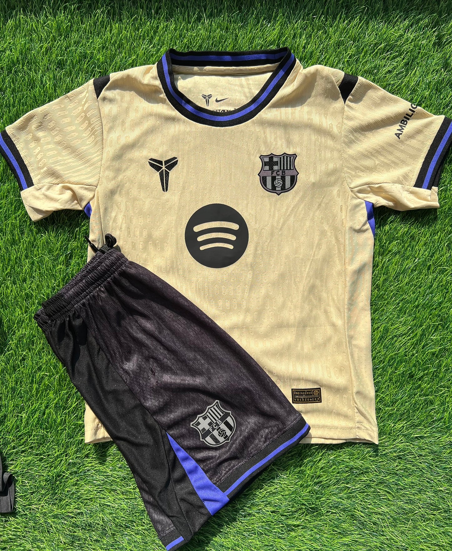 Conjunto FC Barcelona 25/26 - Visita - Version Player - Niños