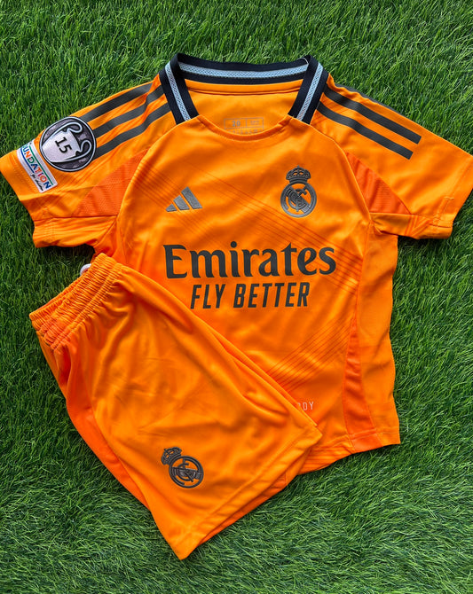 Conjunto Real Madrid 24/25 - Visita - Version Player - Niños - Oferta