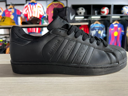 Adidas Superstar Black - Oferta